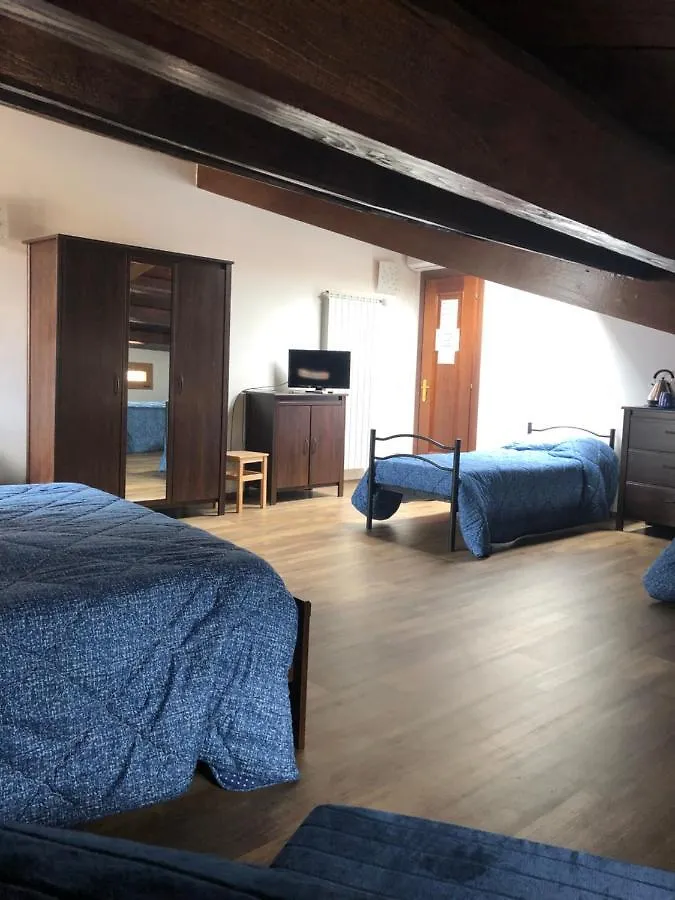 BB Il Re Alla Reginella Guest House Roma Italia